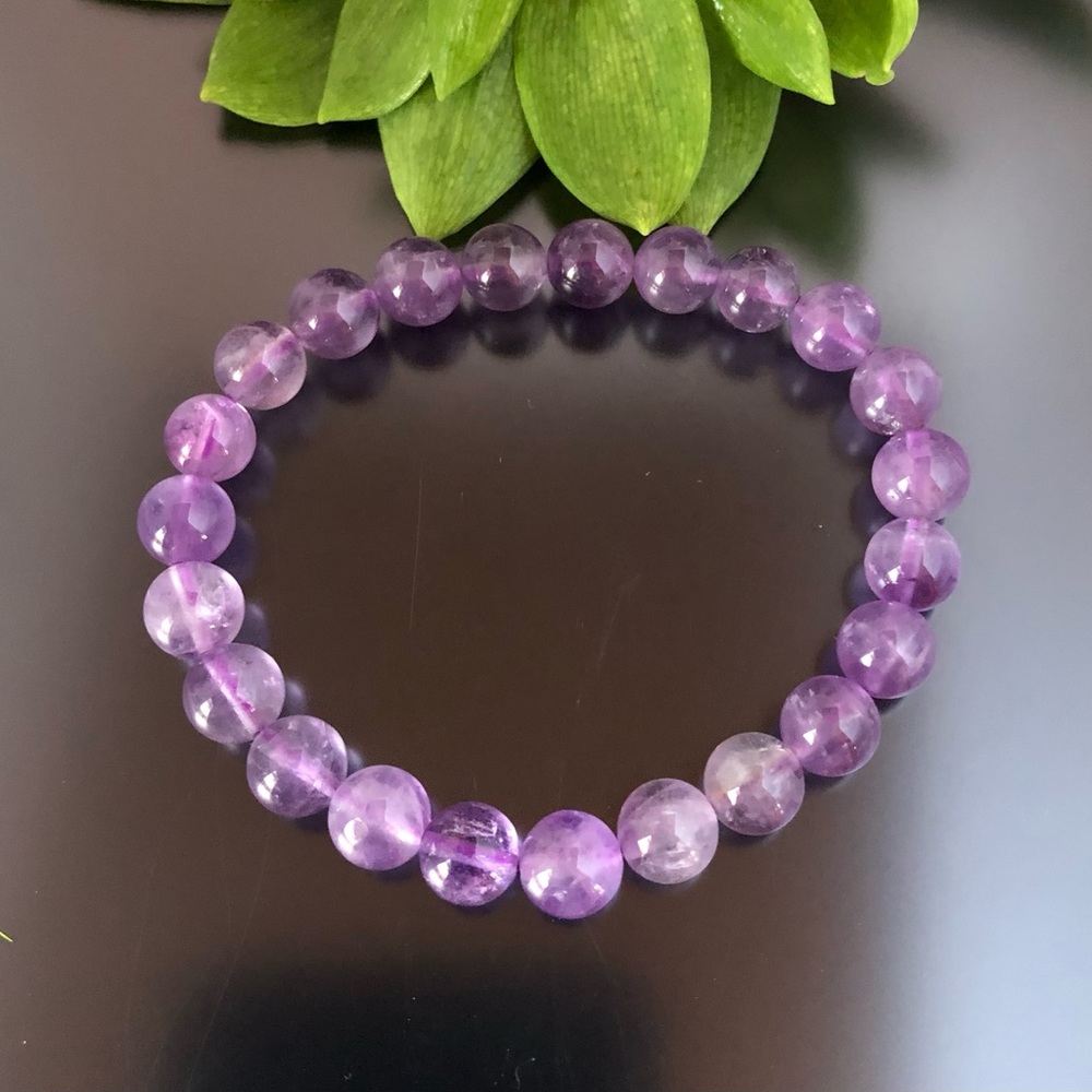 Amethyst 8mm Natural Stone Beads Stretchable Bracelet - Picture 1 of 3
